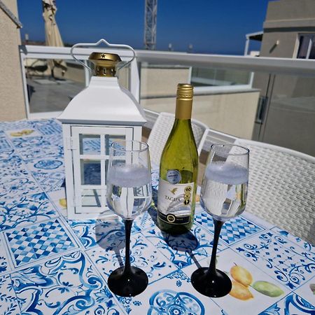 Sea View New Penthouse Terrace & Garage Parking Apartment St. Paul's Bay Exterior photo